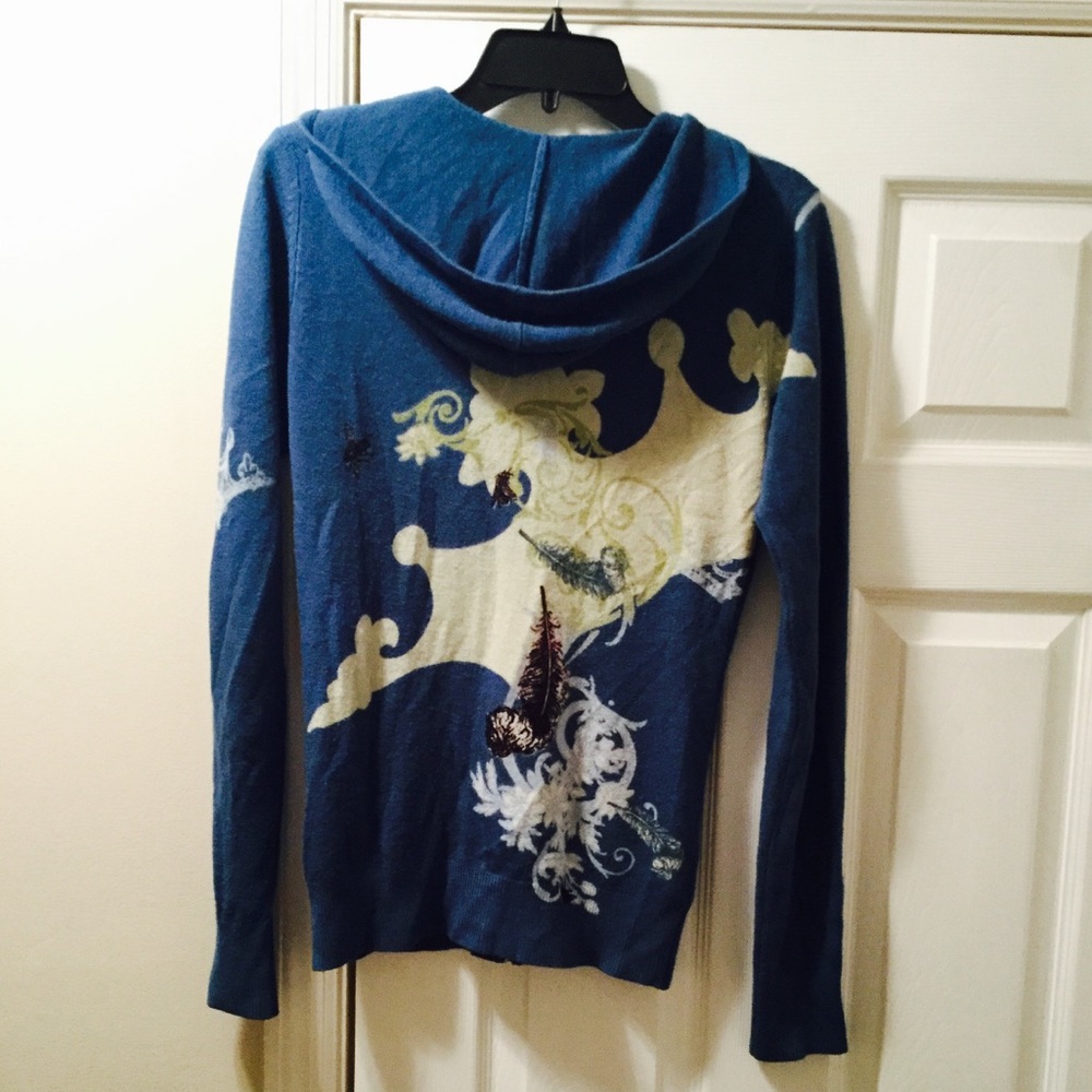 Gramm hoodie size Large